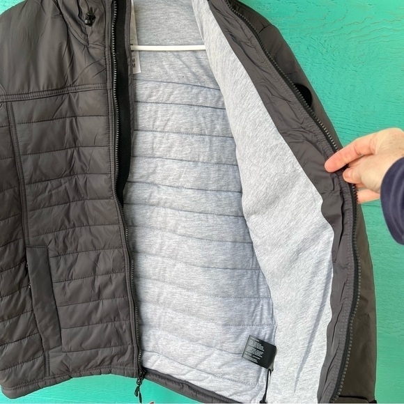 GERRY INSULATED WEATHERPROOF PUFFER JACKET WITH HOOD SIZE MEDIUM NWT SLATE - Picture 9 of 14